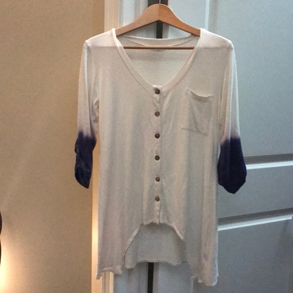 3/4 sleeve shirt